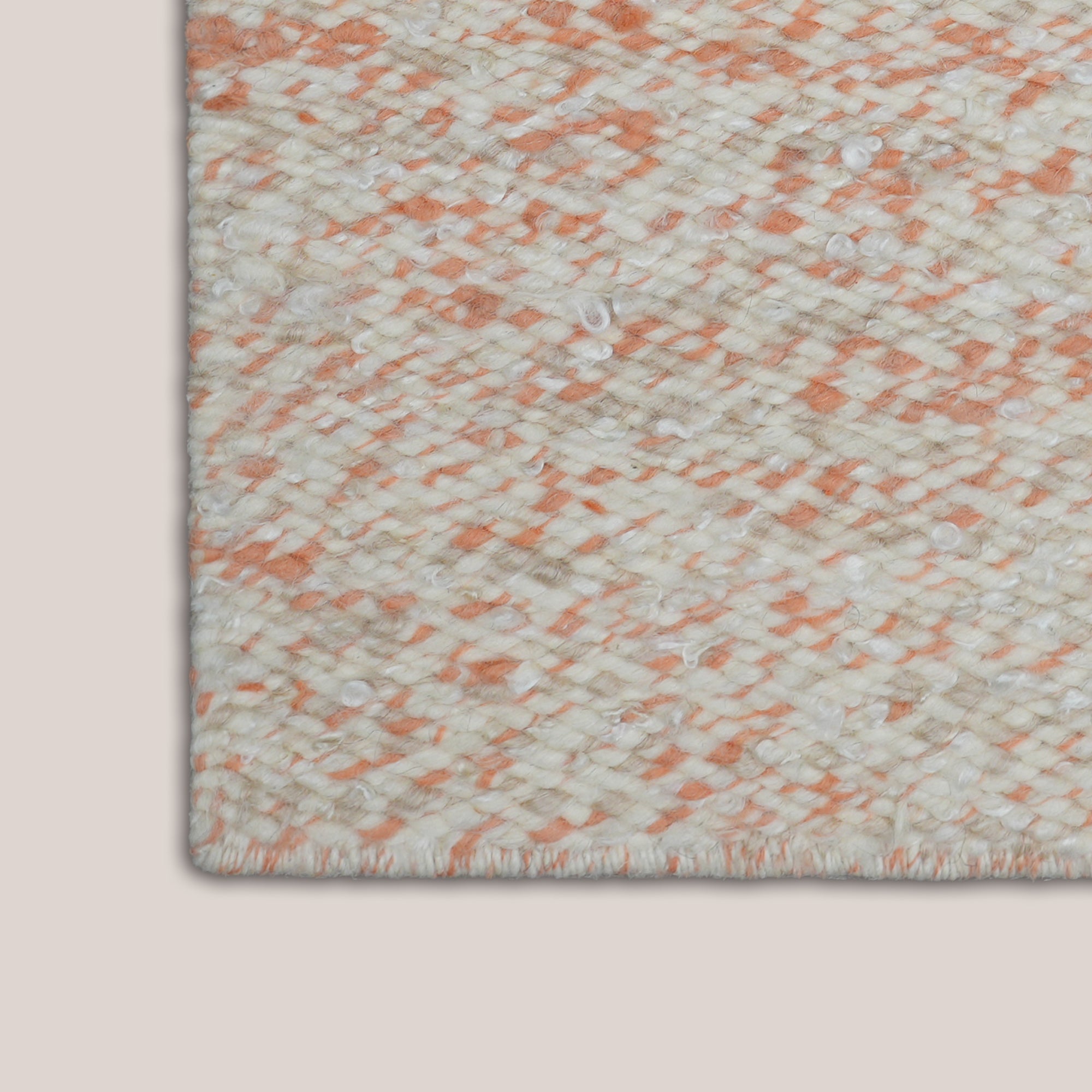 #Color_Peach Fuzz
